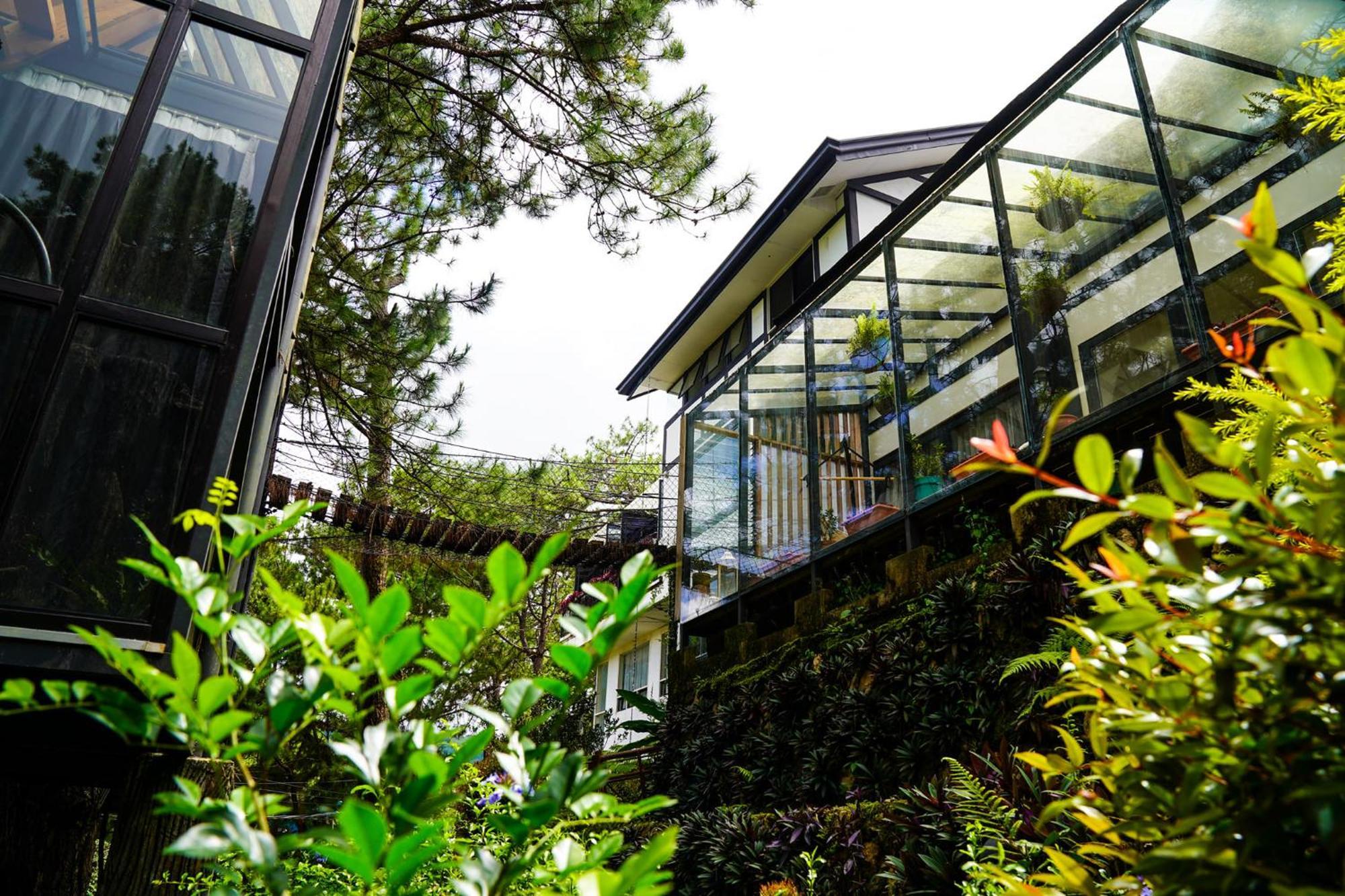 Tudor In The Pines Villa Baguio City Exteriör bild
